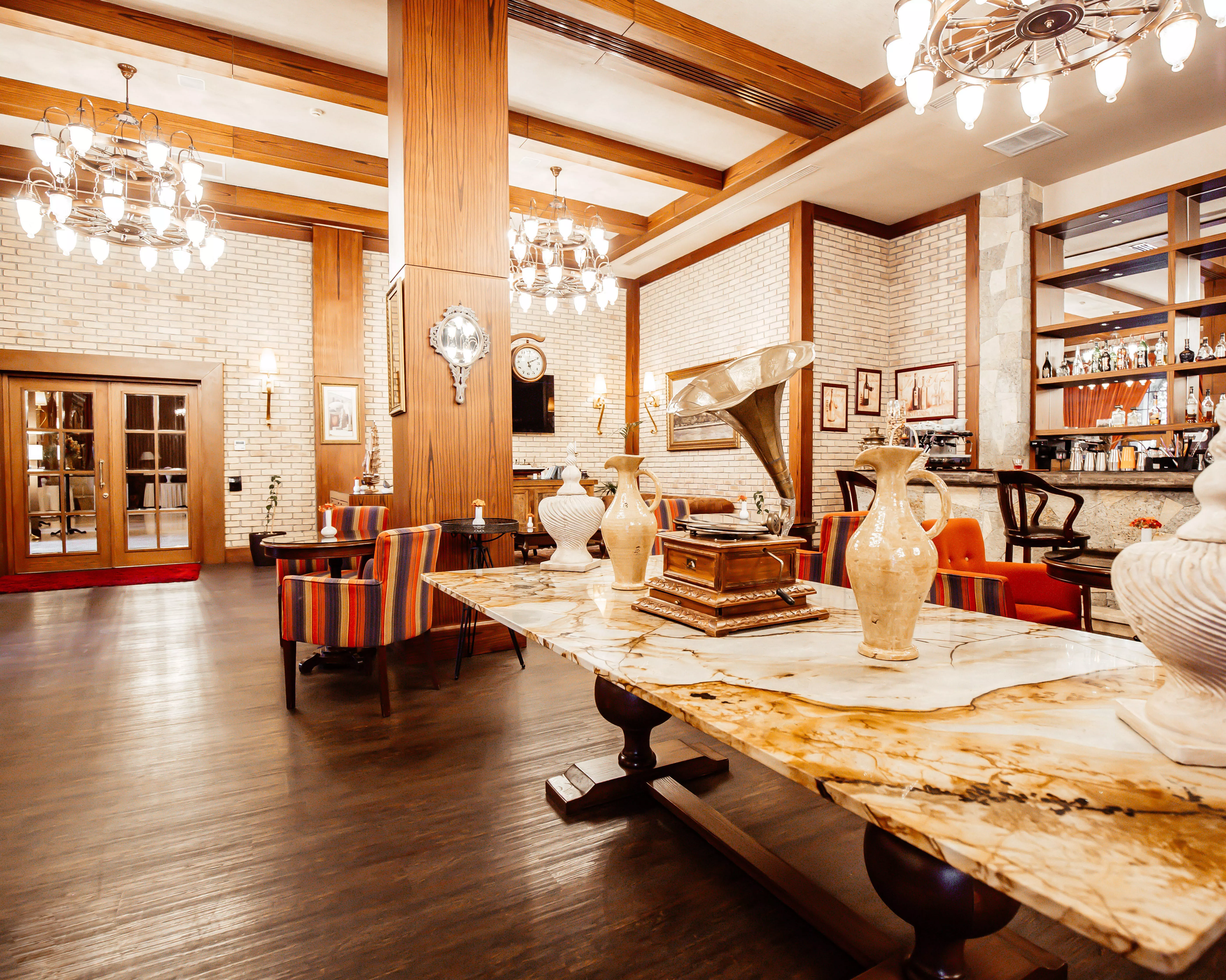 Attirer plus de clients grâce à votre design d’intérieur commercial