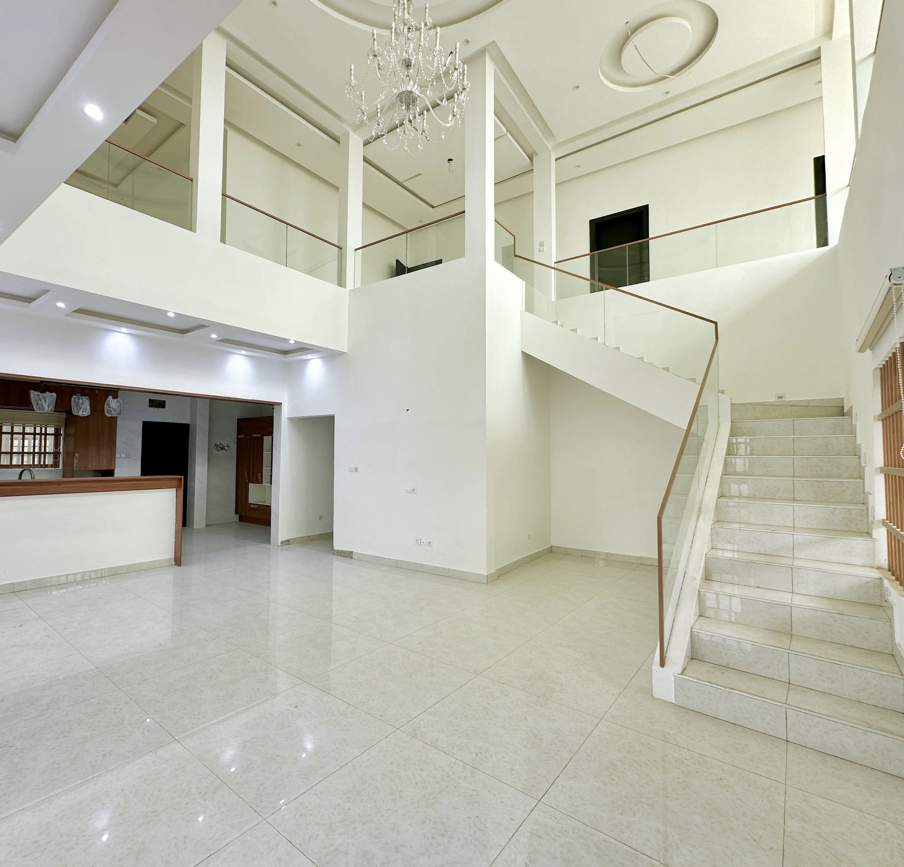 Image - Décoration d'intérieur d'une nouvelle construction résidentielle à Abomey-Calavi (Bénin)